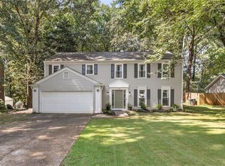 170 Laurel Mill Ct, Roswell, GA 30076