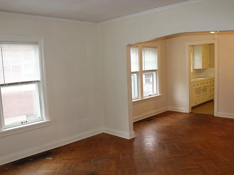 423 Wallace Ave #1 — Photo 16