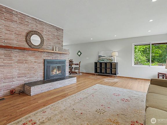 5th image of 15206 40th Avenue S