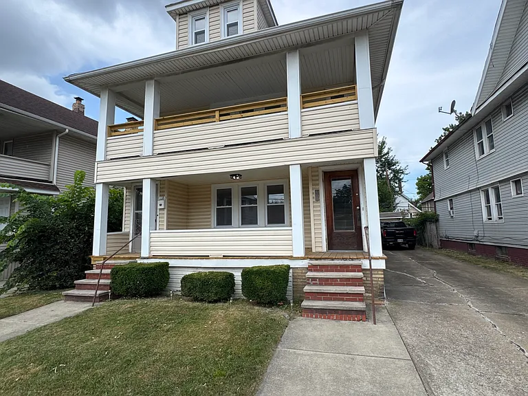 3390 W 117th St — Photo 11