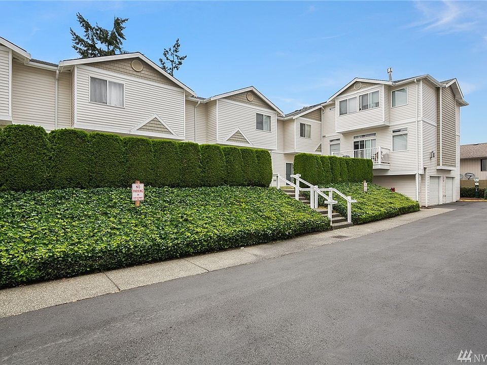 1st image of 4133 156th St SW #14