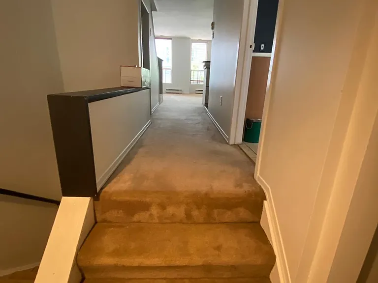 177 Logan Ave #UPPER — Photo 7