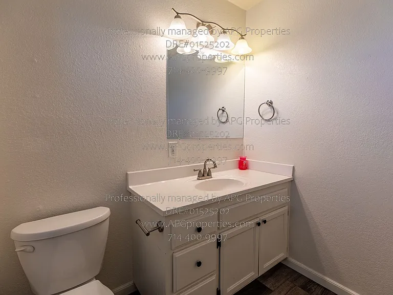 519 N Daisy Ave — Photo 22