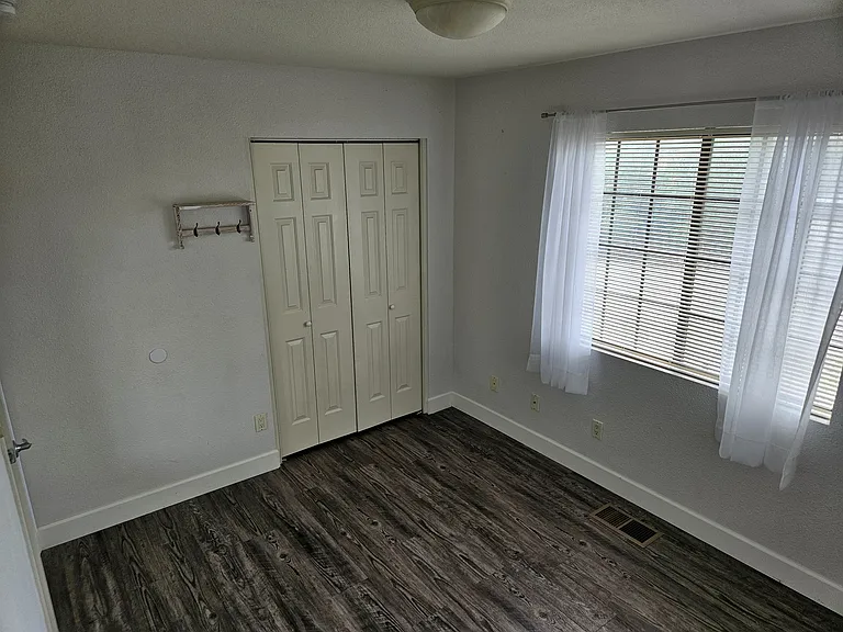 2127 S Cayuse Trl — Photo 28