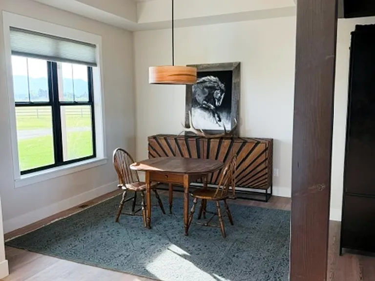 146 Majestic View Ln — Photo 5