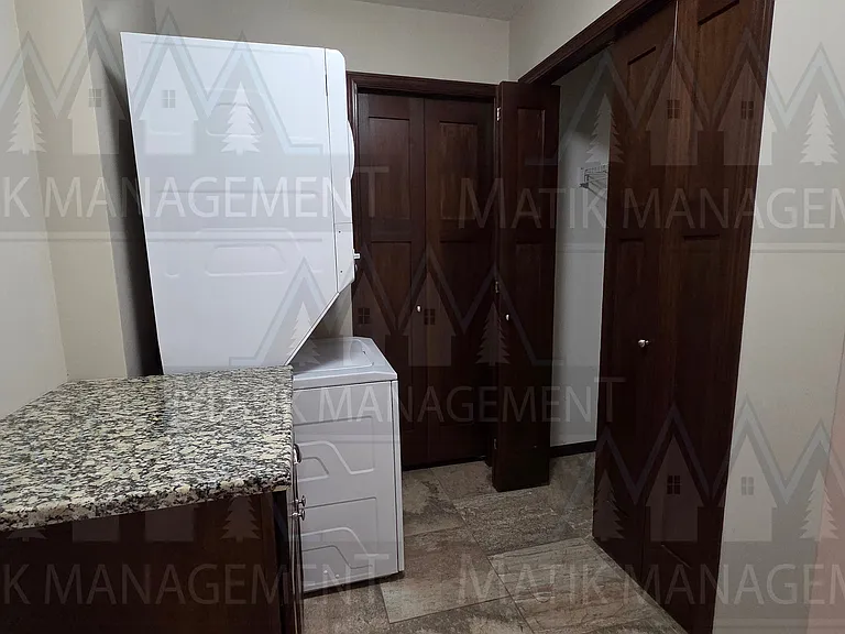 2581 Hawk Ridge Ct SE — Photo 39
