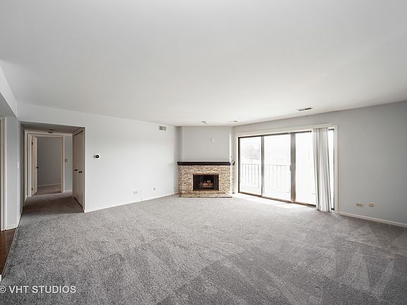 2nd image of 1 Court Of Harborside APT 206