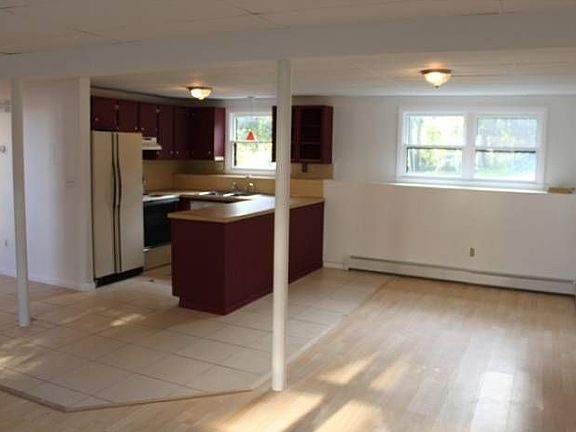 Kitchen & dining room