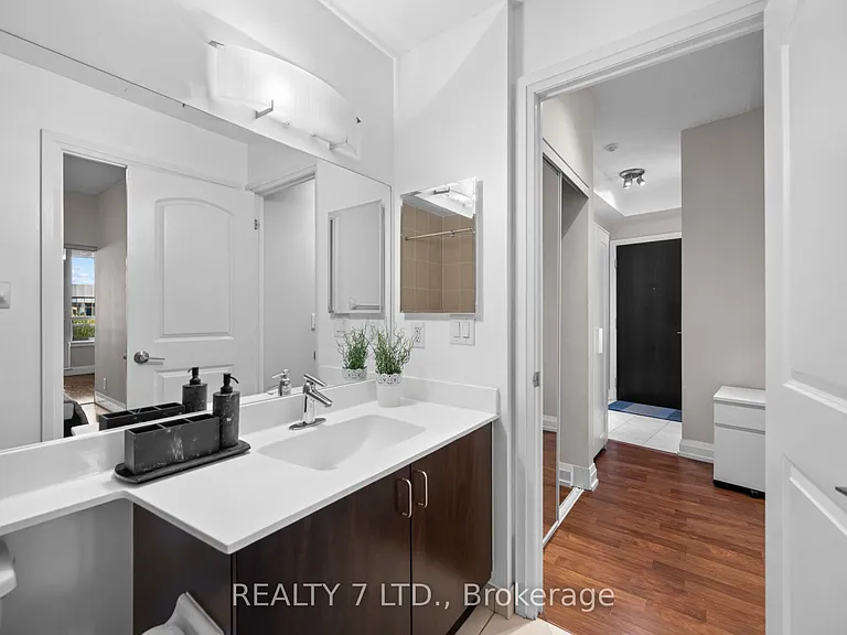 1070 Sheppard Ave W #323 — Photo 17