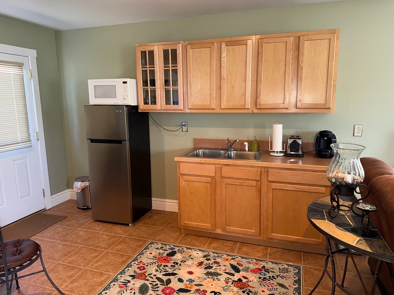 Studio, 576 sqft, $1,500 — Photo 3