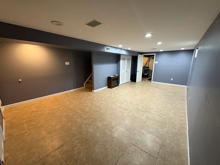 327 Chesterton Ave — Photo 19