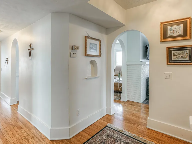 5101 Webster St — Photo 30