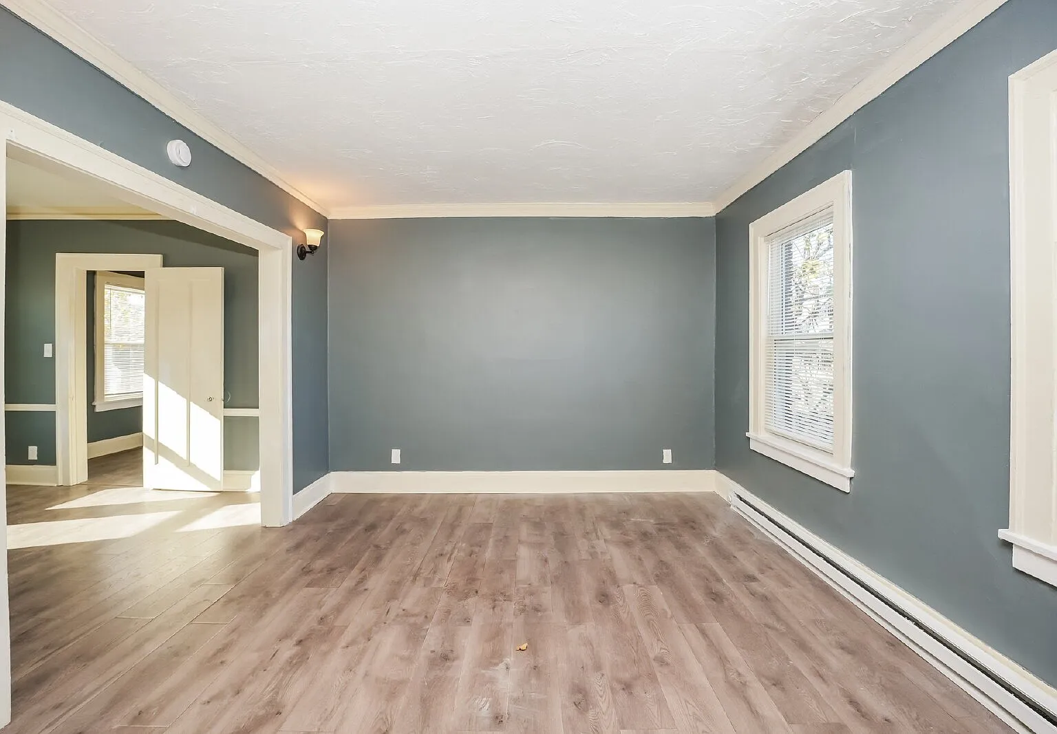 2174 West 103rd Street Unit 4 Cleveland OH 44102 - 2174 W 103 St. Cleveland, Oh. 44102 — Photo 4