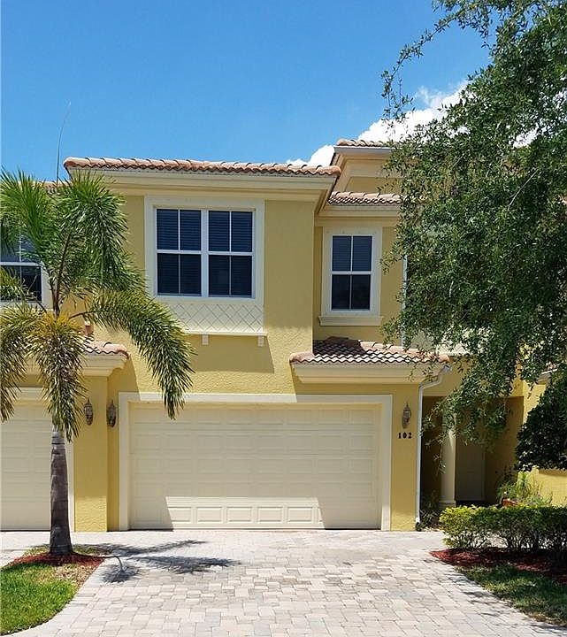 1st image of 1340 Mariposa Cir APT 102