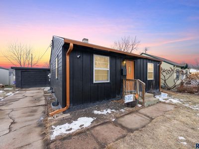 517 S Lyndale Ave, Sioux Falls, SD, 57104