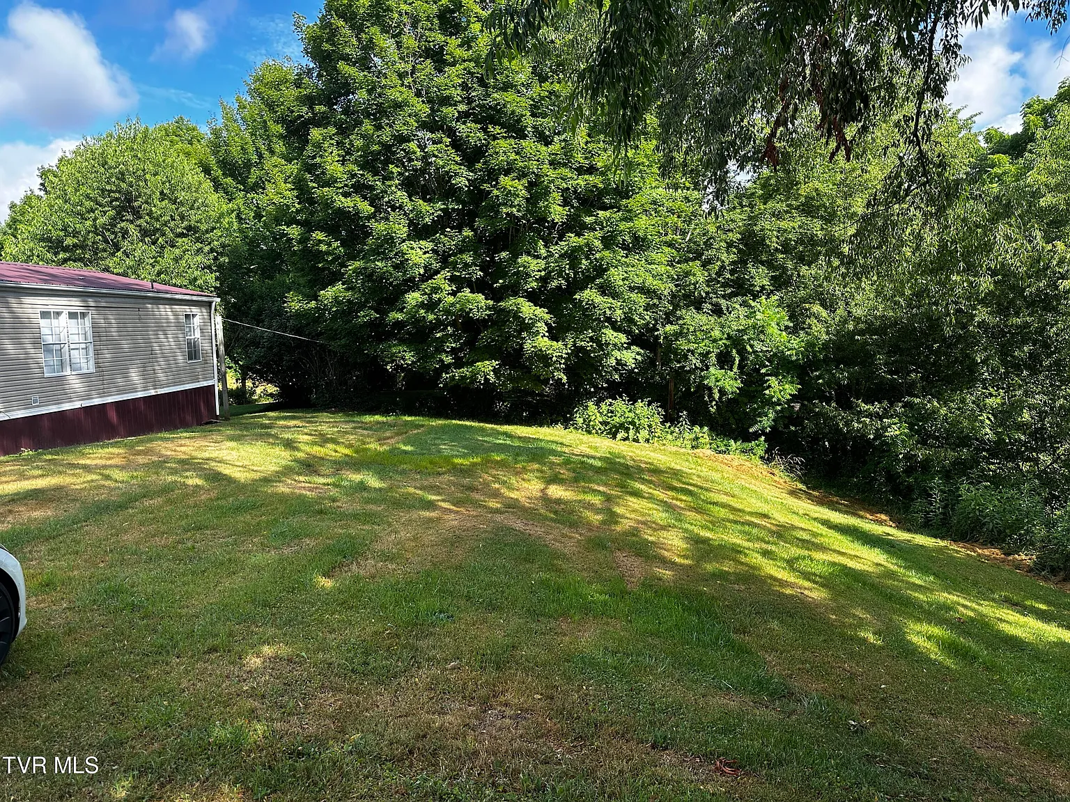 3 bed, 1152 sqft, $1,200 — Photo 3