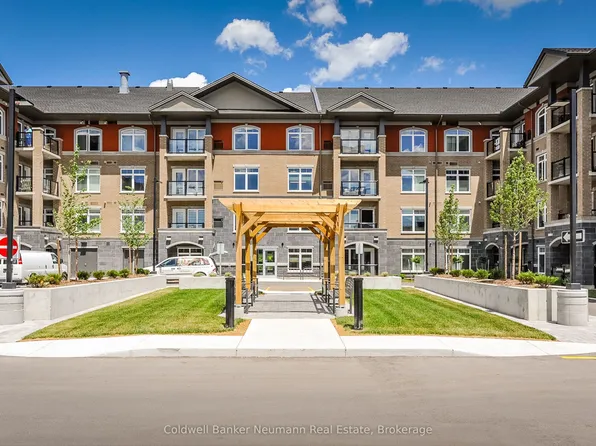 106 Bard Blvd #113, Guelph, ON N1L 0L8