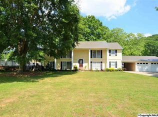 6007 Peninsula Point, Southside, AL 35907