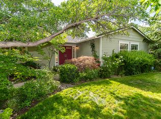 2385 Silky Sullivan Ln, Reno, NV 89502