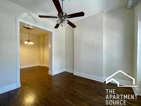 5th image of 2027 W Armitage Ave #2