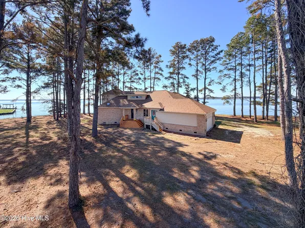 111 Mallard Drive, Currituck, NC 27929