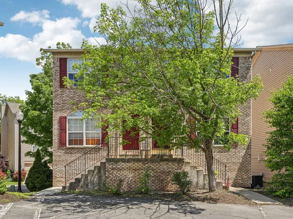 3052 Skylar Ln, Indianapolis, IN 46208