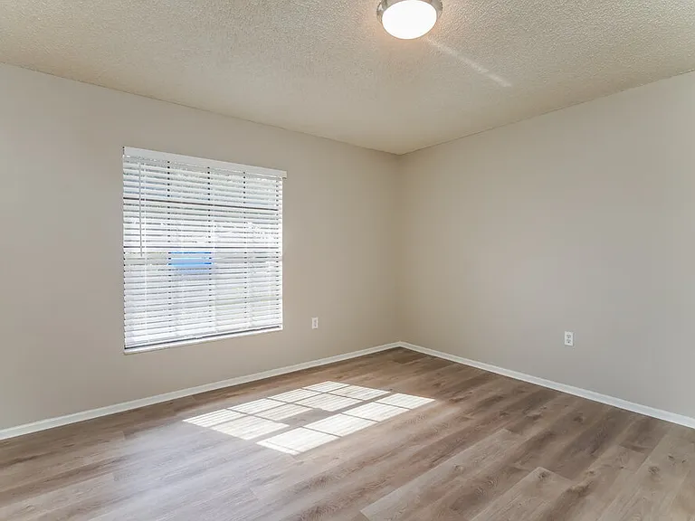 403 Blueberry Dr — Photo 13