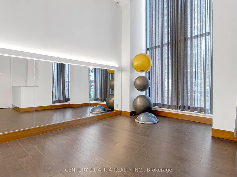 7895 Jane St #2508 — Photo 31