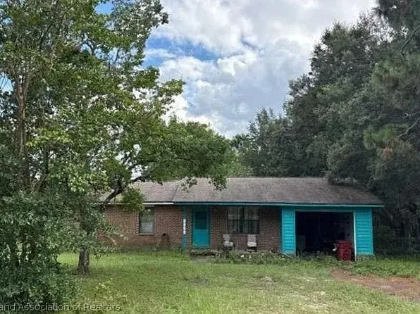 5351 Walker Rd, Milton, FL 32570