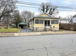 243 Grove St, Meriden, CT 06451