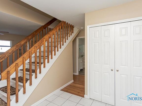 3rd image of 447 Harefoote St