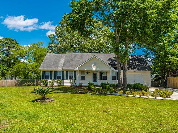 4th image of 7946 Red Birch Cir