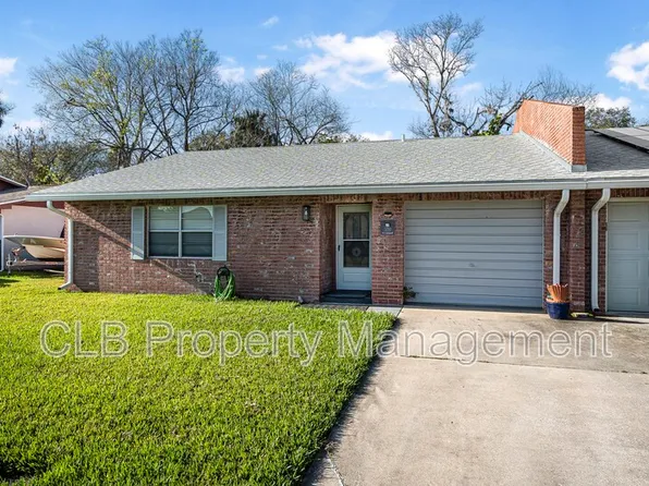 910 Newcastle Ct, Holly Hill, FL 32117