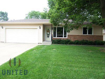 1st image of 4216 Village Green Ct
