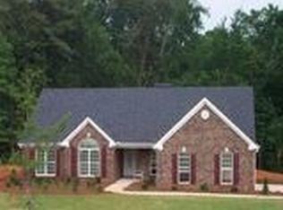 1080 Roberta Dr, Bishop, GA 30621