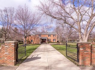 270 Barrington Ridge Rd, Painesville, OH 44077