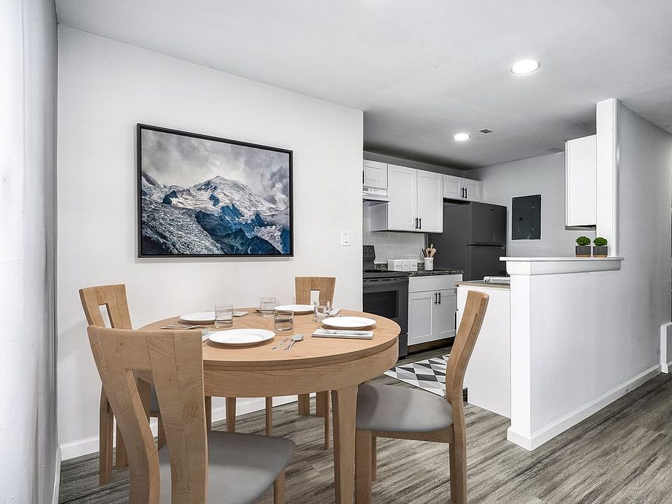 Kitchen/Dining Area-Renovated