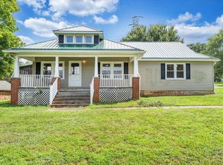 1022 Pearsall Dr, Bedford, VA 24523