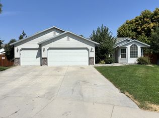 2260 N Baywing Hawk Pl, Kuna, ID 83634