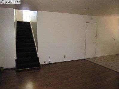4th image of 6510 Bancroft Ave