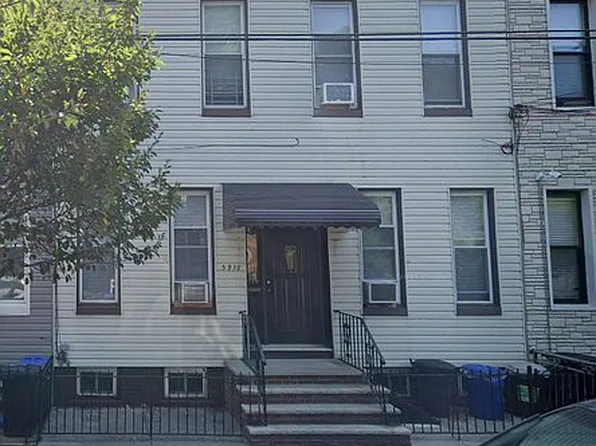 5918 Palmetto St, Flushing, NY 11385