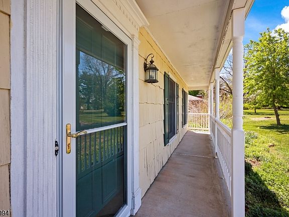 2nd image of 339 Mountain View Rd