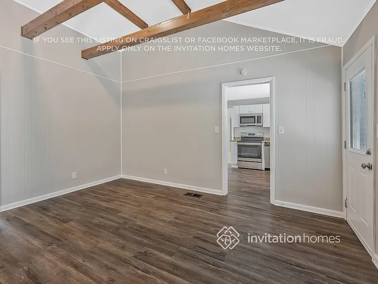 512 Inwood Dr — Photo 16