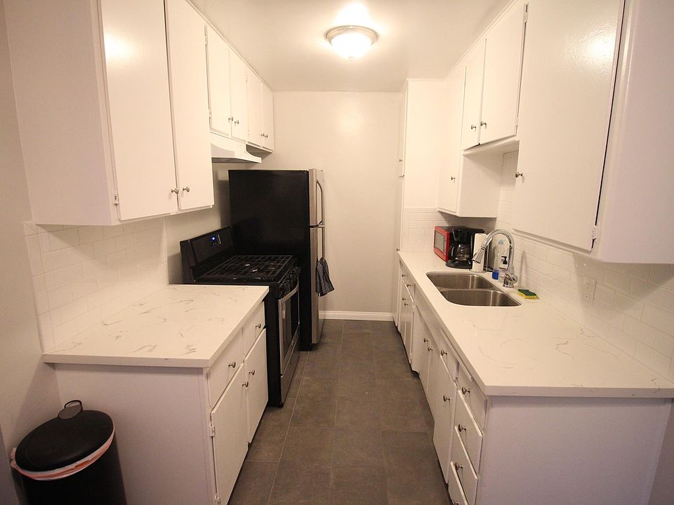 1st image of 502 Orange Ave APT 21