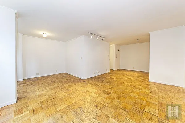 Rented by Halstead Real Estate | media 10