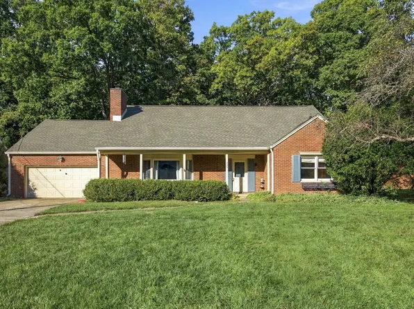 205 Pawnee Dr, West Lafayette, IN 47906