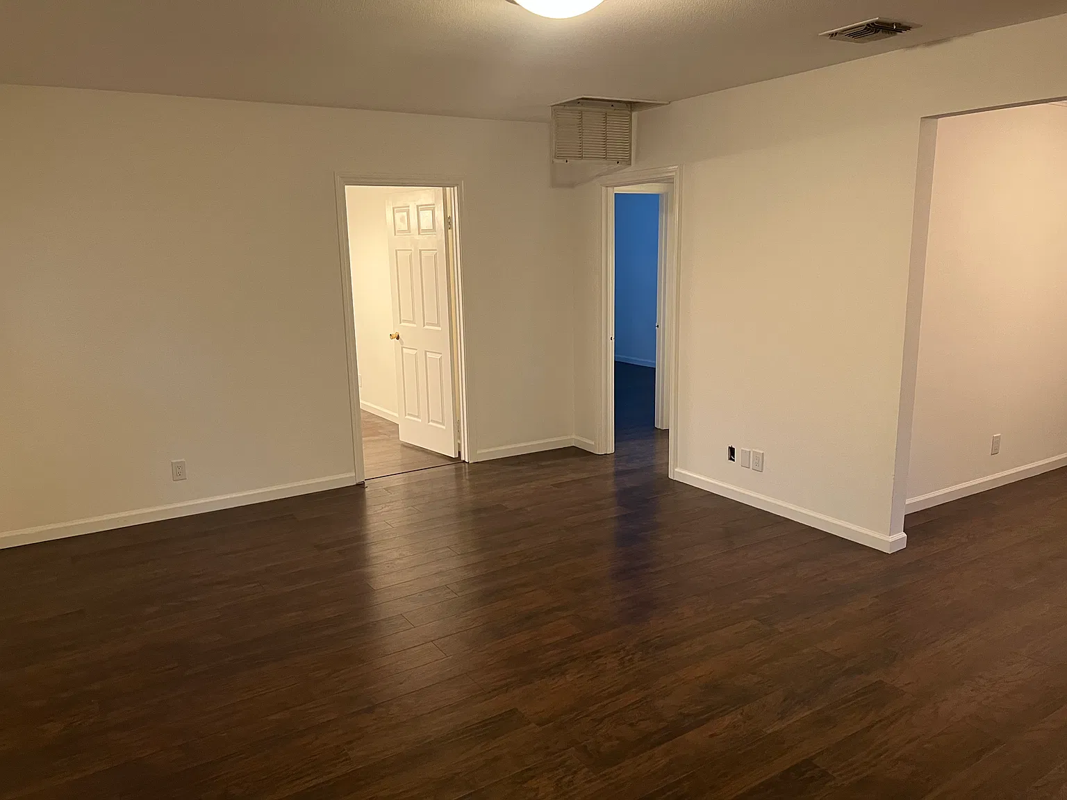 3 bed, 1200 sqft, $3,700 — Photo 4