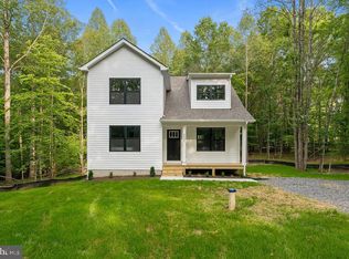 5831 Stubbs Bridge Rd, Mineral, VA 23117