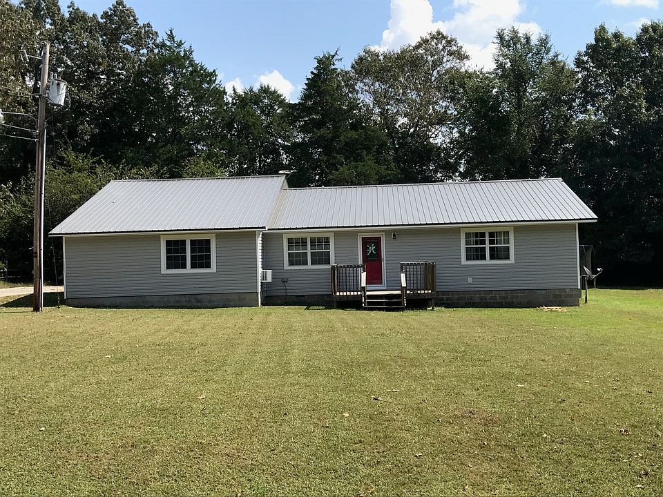 1st image of 64 East Dr