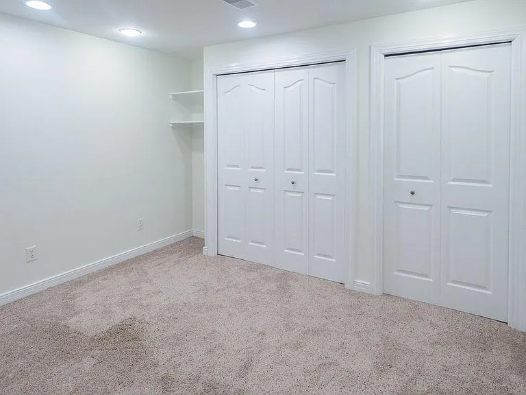 basement office